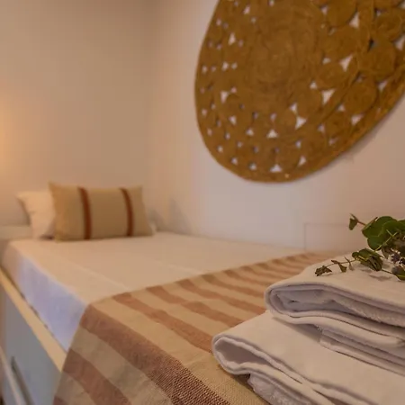 At 30m, Great Terrace, Office & Fibre * Tarifa